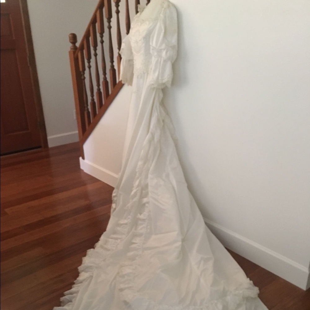 ⭐️Vintage Wedding Dress⭐️